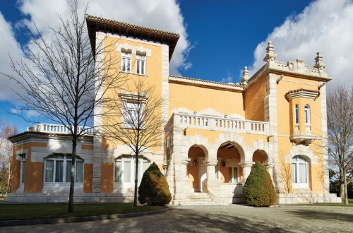 Bodegas Vega-Sicilia 維嘉西西利亞 買紅酒 Red Wine 紅酒推薦 Fine Wine Asia 意大利名莊酒 紅酒推介 買紅酒 頂級紅酒 Italian red wine Wine Searcher 上網買酒 紅酒推介