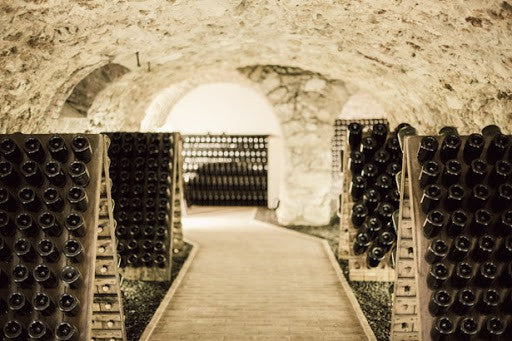 買酒 Champagne, Fine Wine Asia, 法國名莊酒, france red wine, 香檳推薦 Champagne, Champagne French Wine, 香港買酒網, 酒鋪, 上網買酒, 紅酒價格, 紅酒推介, 紅酒訂購, 紅酒送貨